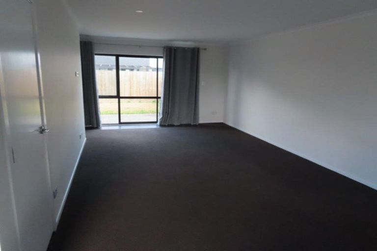 Photo of property in 16 Rebekah Crescent, Flagstaff, Hamilton, 3210