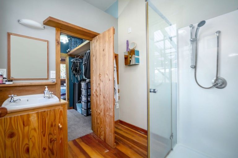 Photo of property in 350c Mt Holdsworth Road, Mount Holdsworth, Carterton, 5791