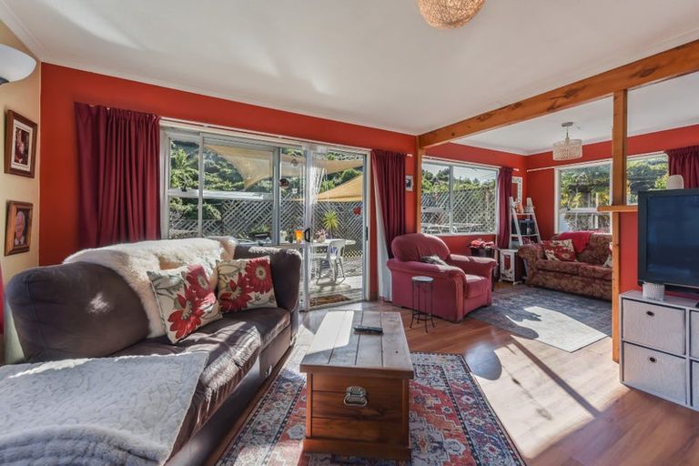 Photo of property in 10 Scotia Street, Wakatu, Nelson, 7011