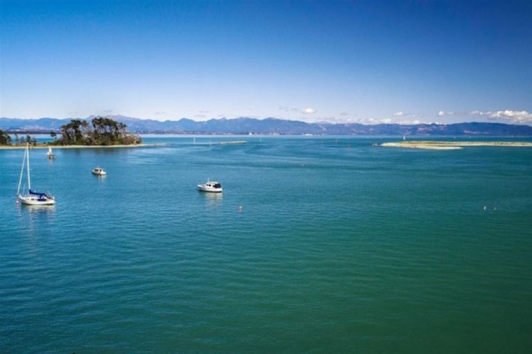 Photo of property in 335 Wakefield Quay, Stepneyville, Nelson, 7010