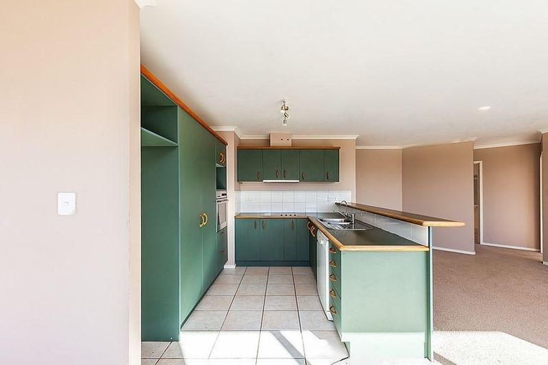 Photo of property in 42 Governor Grey Road, Snells Beach, 0920