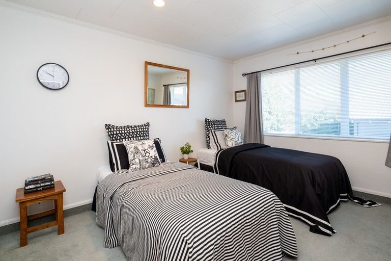 Photo of property in 60 Lucknow Road, Havelock North, 4130