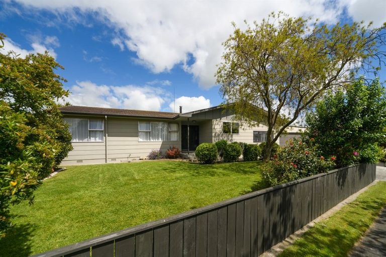Photo of property in 1 Kimberley Grove, Westbrook, Palmerston North, 4412