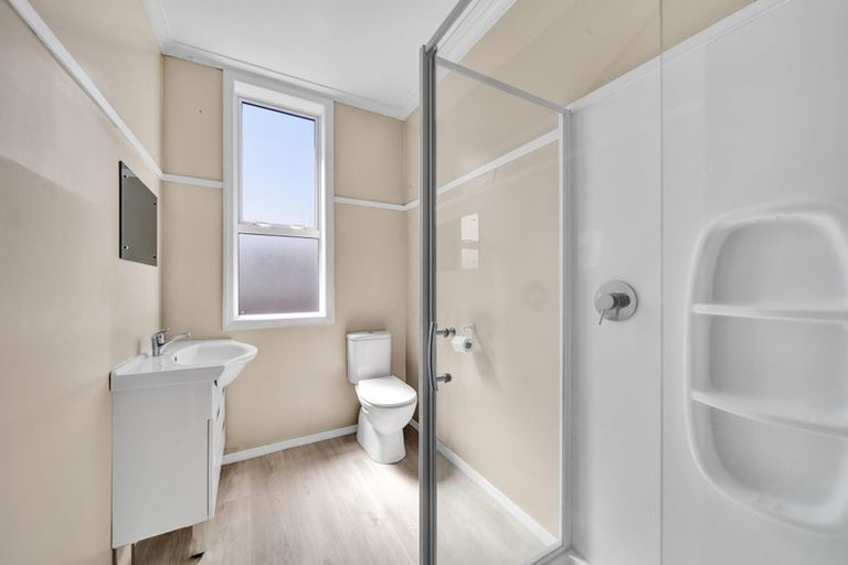 Photo of property in 27/27a Swansea Road, Stratford, 4332