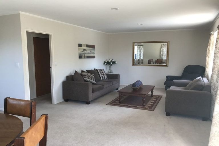 Photo of property in 3 Tate Grove, Half Moon Bay, Auckland, 2012