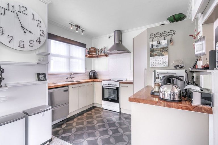 Photo of property in 111 Venus Street, Strathern, Invercargill, 9812