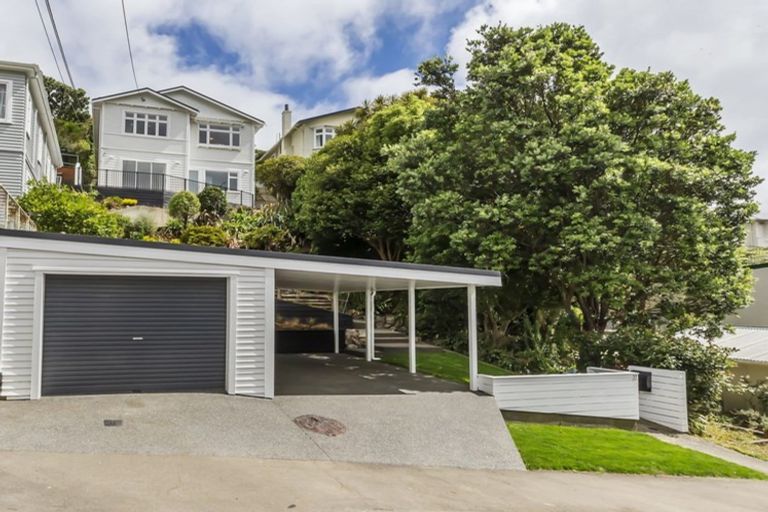 Photo of property in 22 Ponsonby Road, Karori, Wellington, 6012