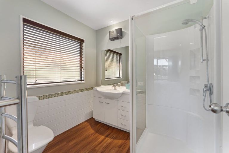 Photo of property in 8 Sedbergh Place, Westmorland, Christchurch, 8025