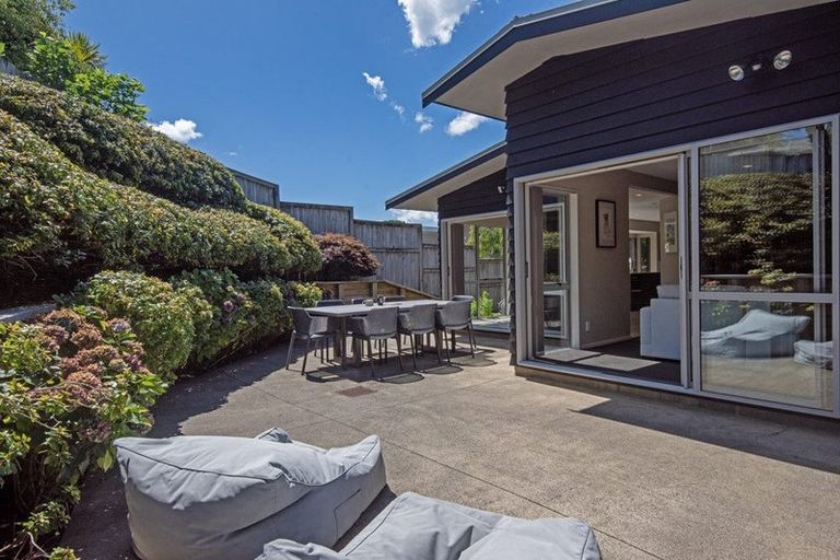 Photo of property in 682c Beach Road, Browns Bay, Auckland, 0630