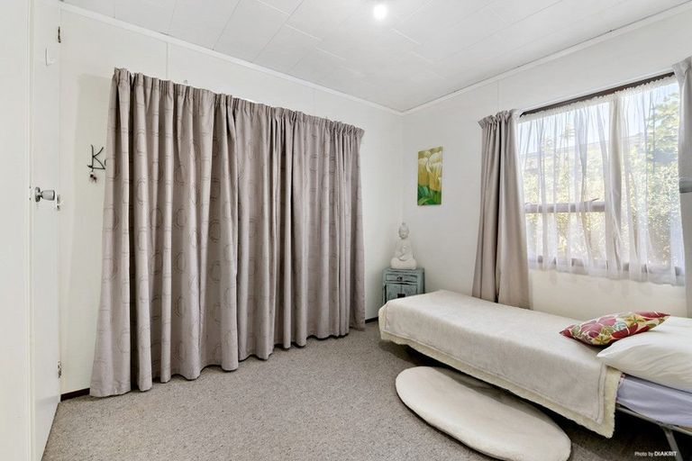 Photo of property in 122 The Circle, Manly, Whangaparaoa, 0930