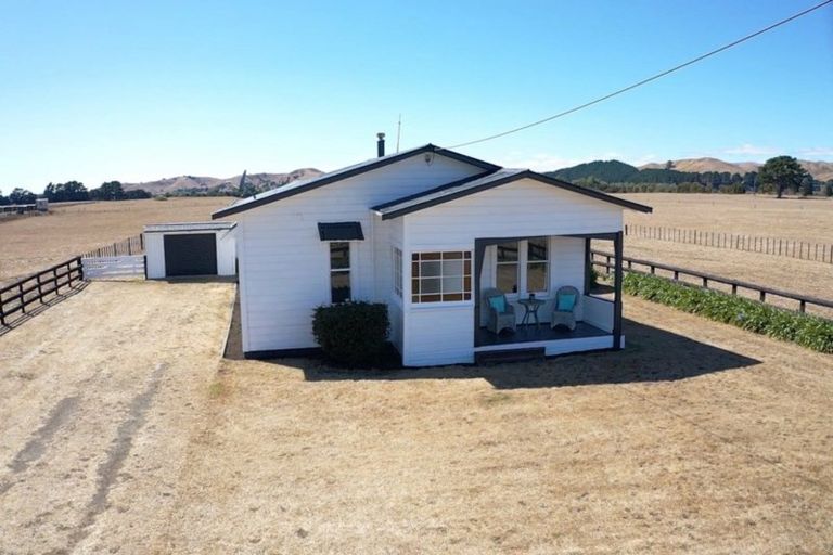 Photo of property in 313 Gaisford Road, Kumeroa, Dannevirke, 4972