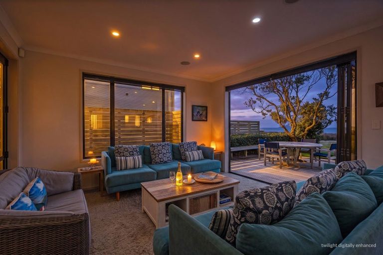 Photo of property in 27 Bonanza Place, Pauanui, Hikuai, 3579