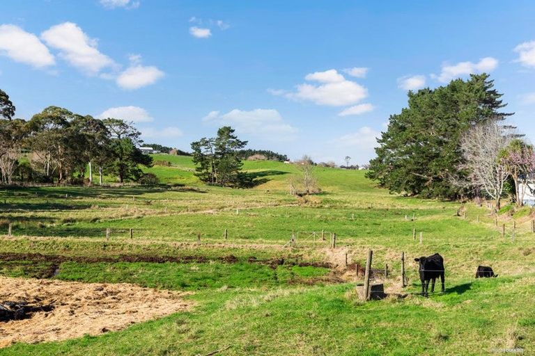 Photo of property in 391 Waiuku-otaua Road, Waiuku, 2682