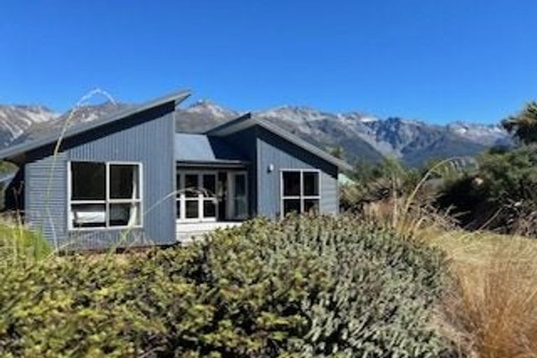 Photo of property in 105 Oban Street, Glenorchy, 9372