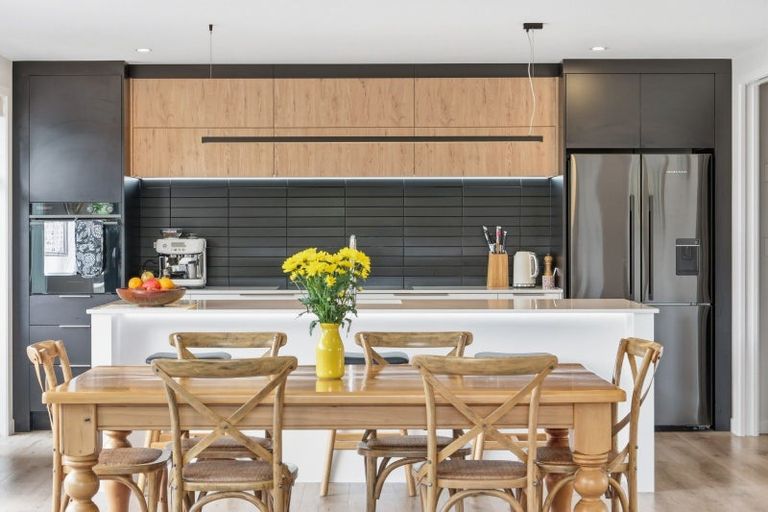 Photo of property in 10 Serenity Drive, Omokoroa, 3114