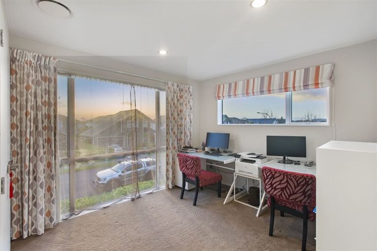 Photo of property in 68 Anchorage Drive, Karaka, Papakura, 2113