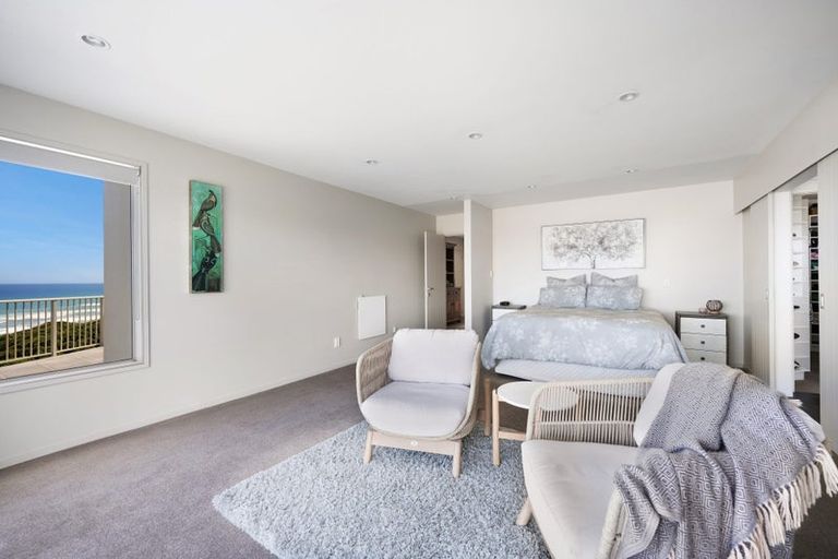 Photo of property in 20 Coates Avenue, Baylys Beach, Dargaville, 0377