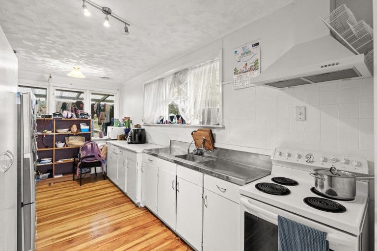 Photo of property in 41 Seddon Street, Feilding, 4702