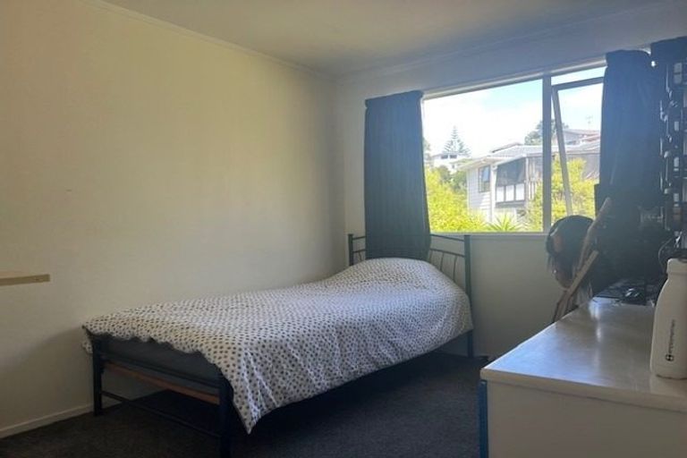 Photo of property in 12 Redwing Street, Browns Bay, Auckland, 0630