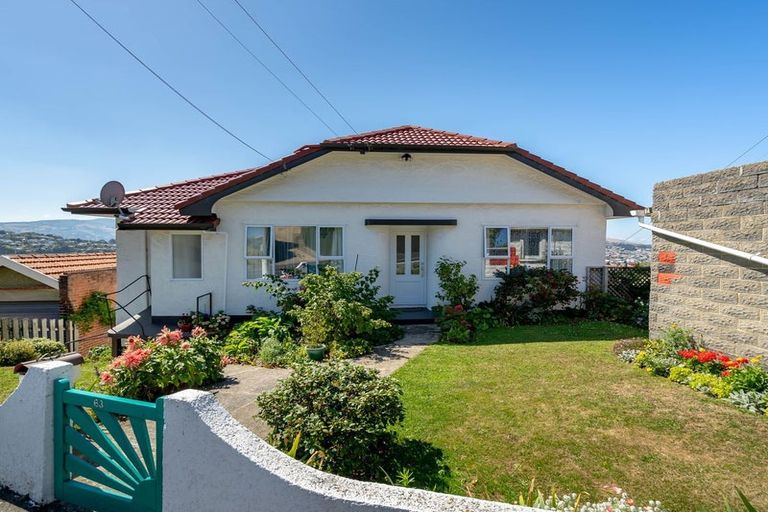 Photo of property in 63 Easther Crescent, Kew, Dunedin, 9012
