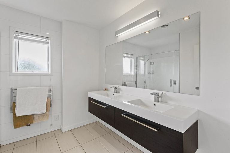 Photo of property in 1/58 Office Road, Merivale, Christchurch, 8014