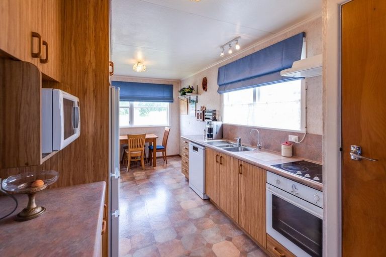 Photo of property in 1 Jonathan Place, Putaruru, 3411