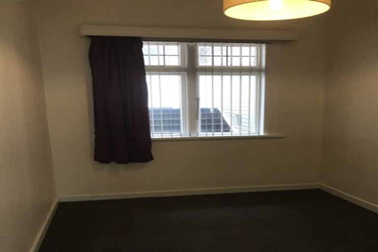 Photo of property in 163 Ohiro Road, Brooklyn, Wellington, 6021