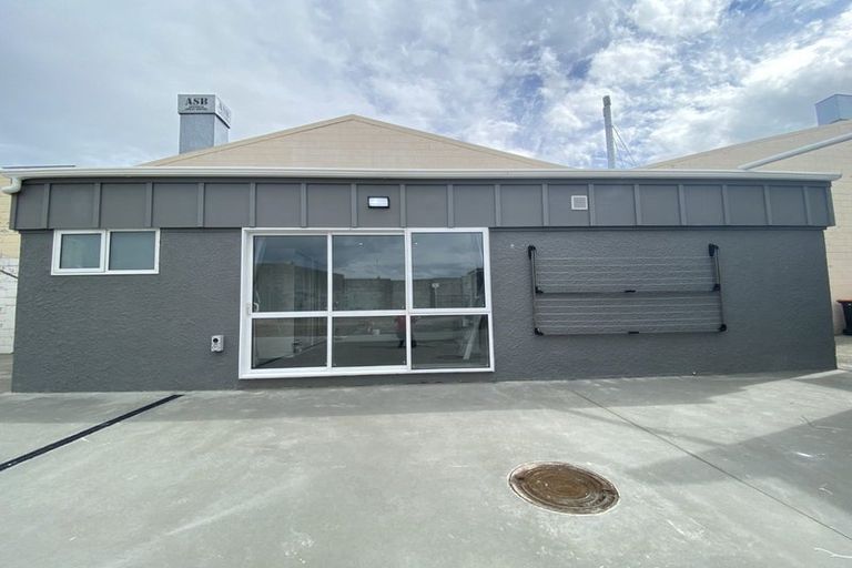 Photo of property in 34 Willis Street, Palmerston North, 4410