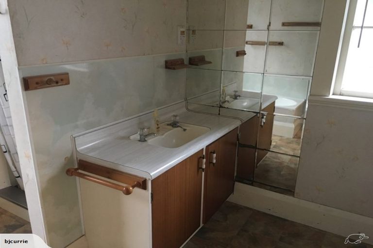 Photo of property in 227 Ferguson Street, Palmerston North, 4410