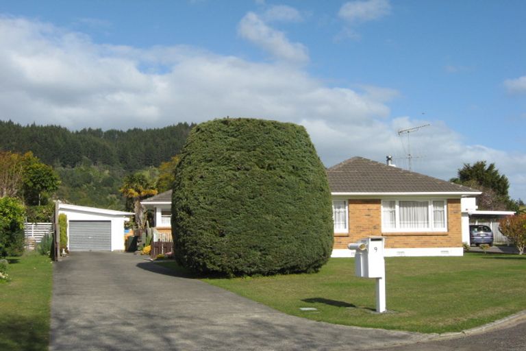 Photo of property in 9 Halberg Crescent, Whakatane, 3120