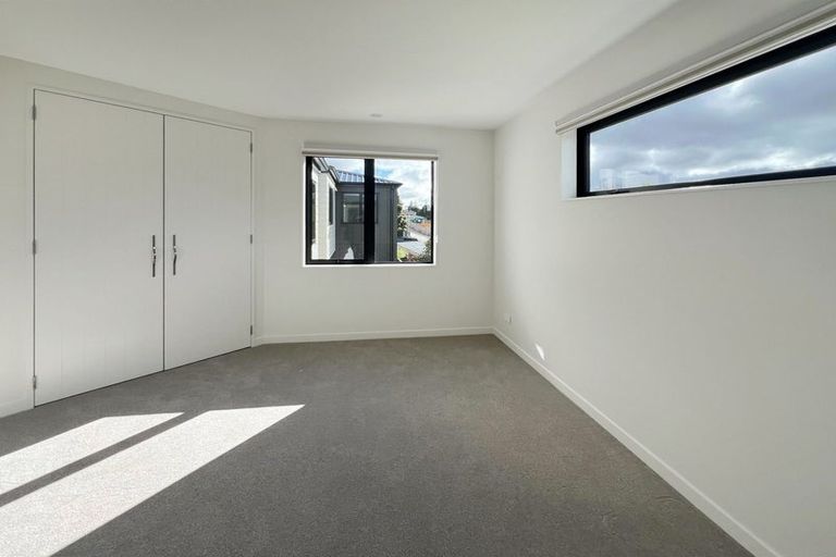 Photo of property in 4/29 Brandon Road, Glen Eden, Auckland, 0602