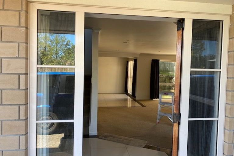 Photo of property in 49 Halver Road, Hillpark, Auckland, 2102