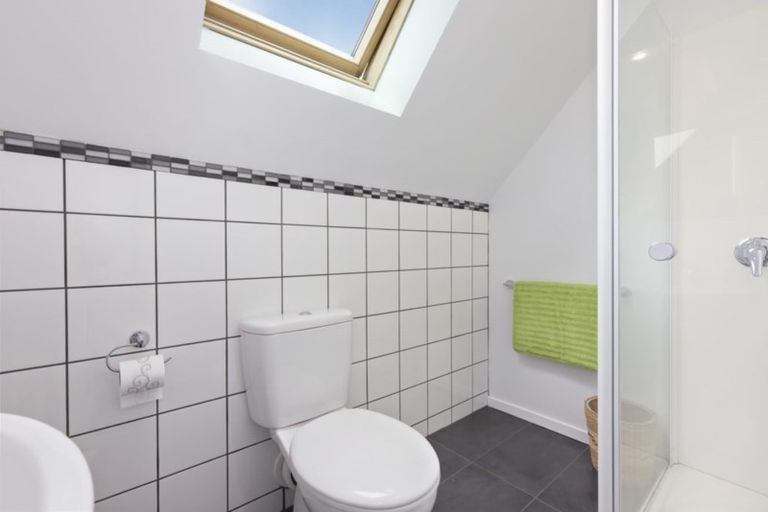 Photo of property in 3a Whareora Terrace, Cashmere, Christchurch, 8022