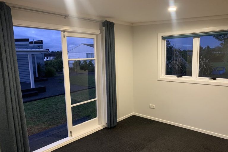 Photo of property in 26 Dakota Avenue, Beach Haven, Auckland, 0626