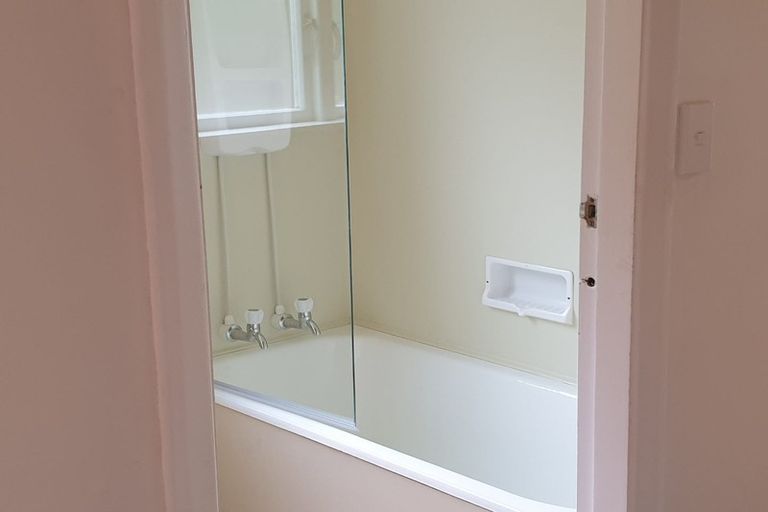 Photo of property in 16 Dominion Park Street, Johnsonville, Wellington, 6037