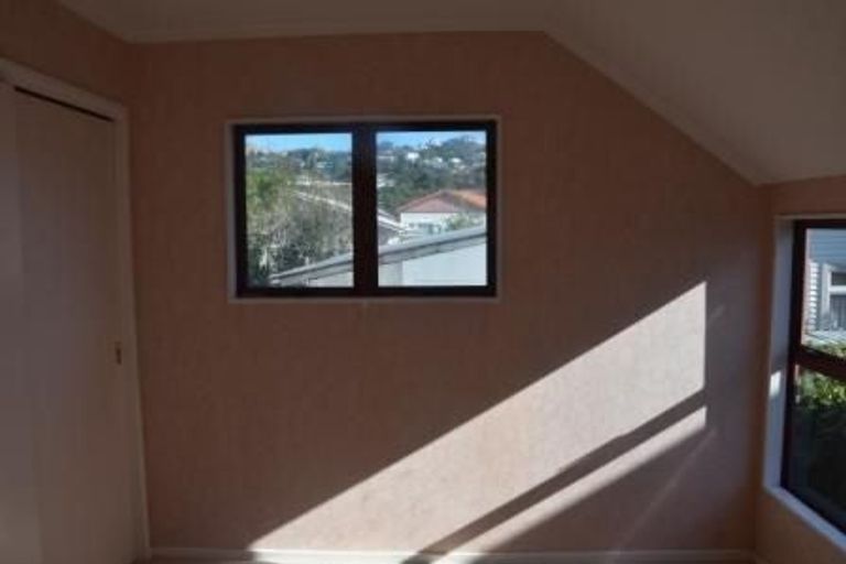 Photo of property in 12d Frankmoore Avenue, Johnsonville, Wellington, 6037