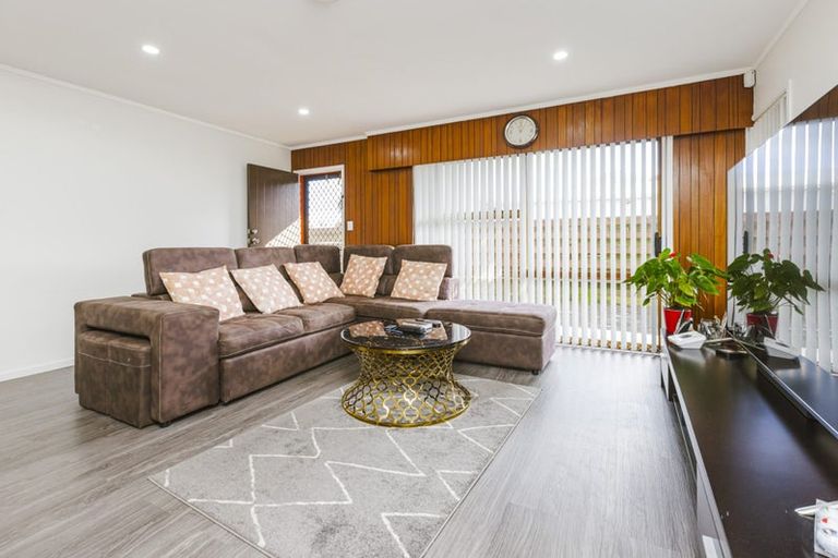 Photo of property in 2/224 Russell Road, Manurewa, Auckland, 2102