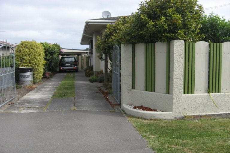 Photo of property in 114 Briggs Road, Shirley, Christchurch, 8052