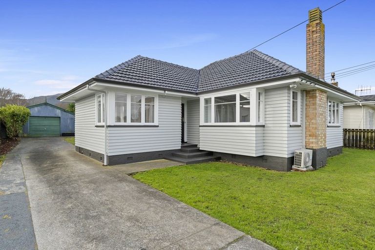 Photo of property in 2 Clarke Avenue, Te Aroha, 3320