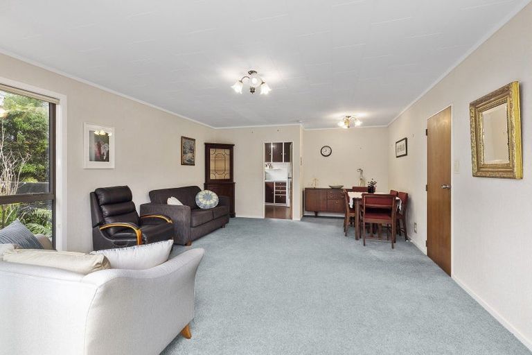 Photo of property in 2/13 Spiers Street, Karori, Wellington, 6012