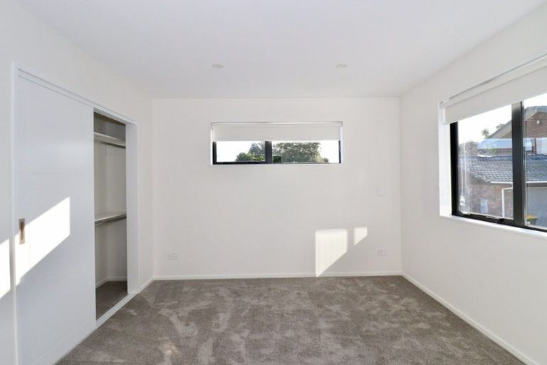 Photo of property in 8b Britannia Place, Half Moon Bay, Auckland, 2012