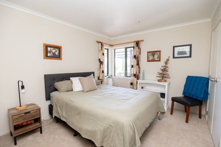 Photo of property in 55 Darlington Street, Ngatea, 3503