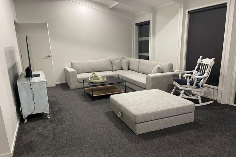 Photo of property in 84a Queens Road, Glen Avon, New Plymouth, 4312