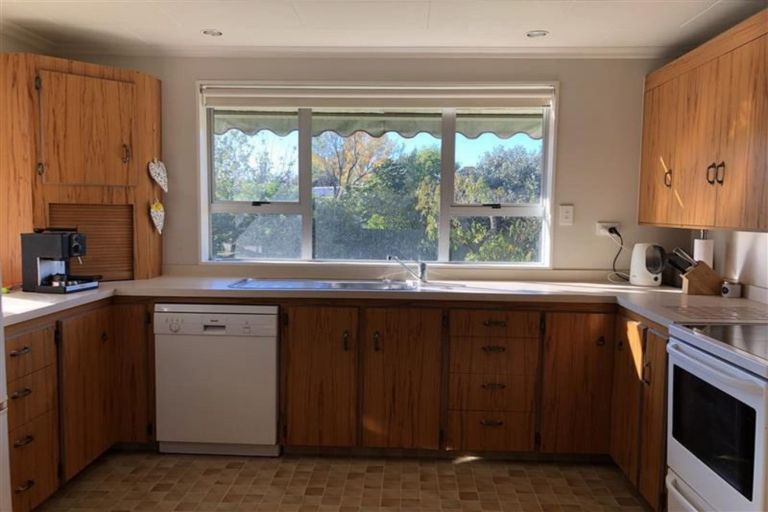 Photo of property in 145 Weld Street, Redwoodtown, Blenheim, 7201