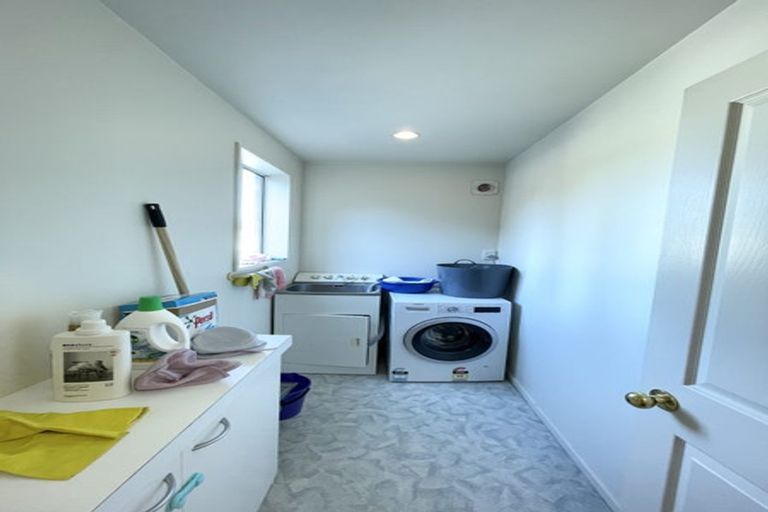 Photo of property in 108 Waimairi Road, Ilam, Christchurch, 8041