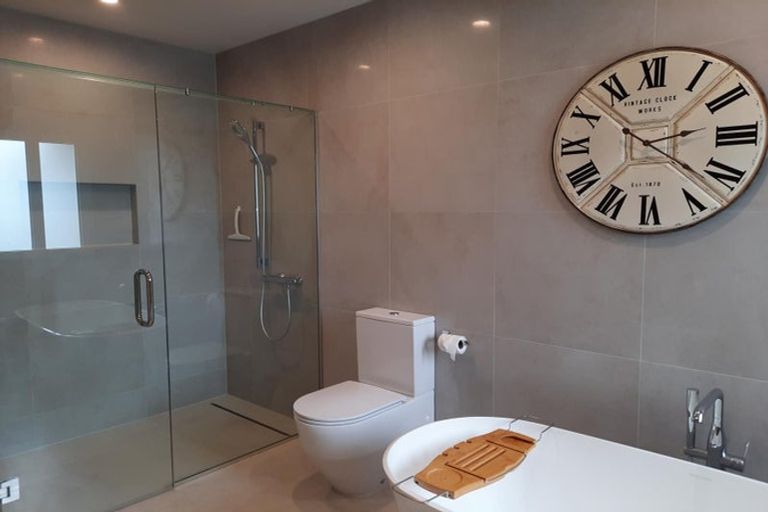 Photo of property in 6 John Britten Lane, Riccarton, Christchurch, 8011