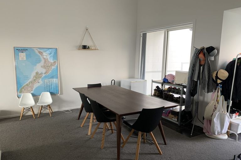 Photo of property in 22b Mandalay Terrace, Khandallah, Wellington, 6035