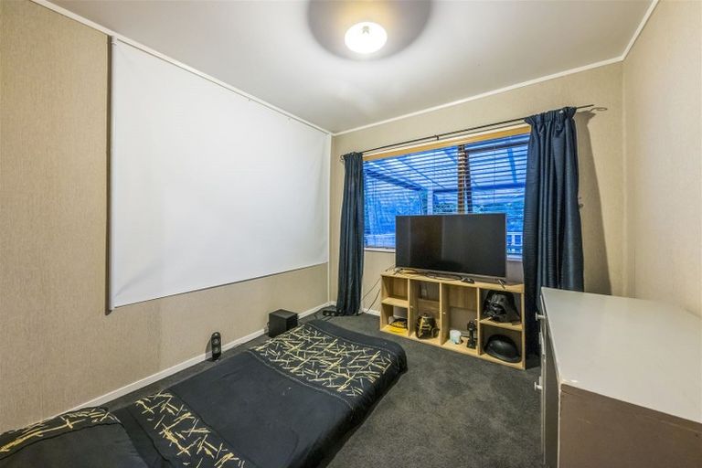Photo of property in 9 Huber Street, Weymouth, Auckland, 2103