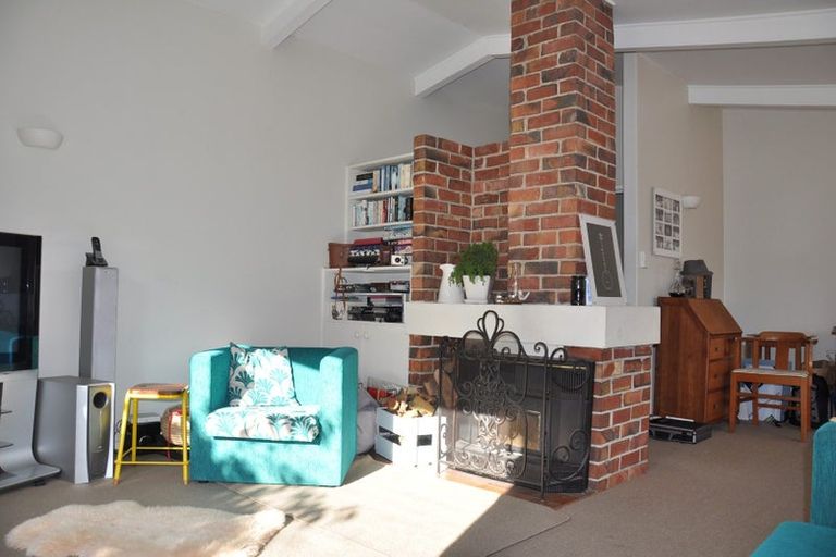 Photo of property in 64 Beach Road, Pahurehure, Papakura, 2113