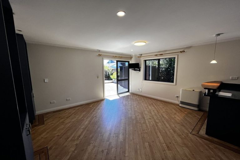 Photo of property in 6b Fovant Street, Russley, Christchurch, 8042